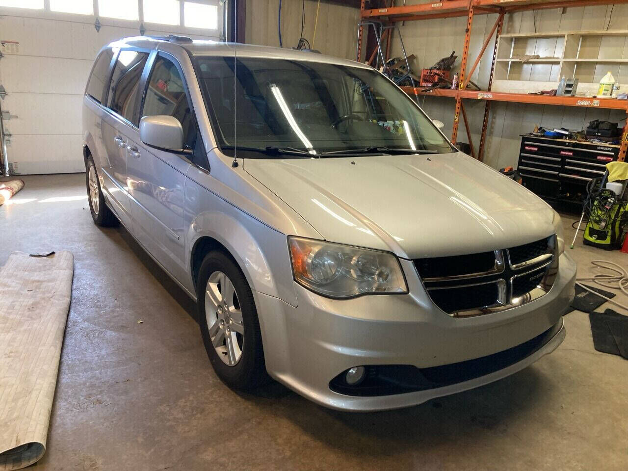 2011 DODGE Grand Caravan