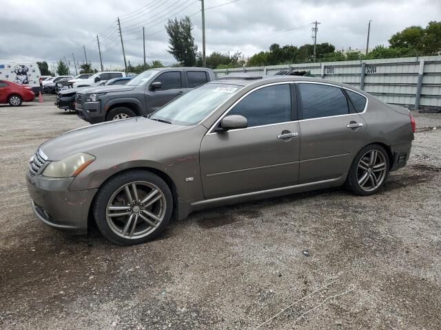 Infiniti M45