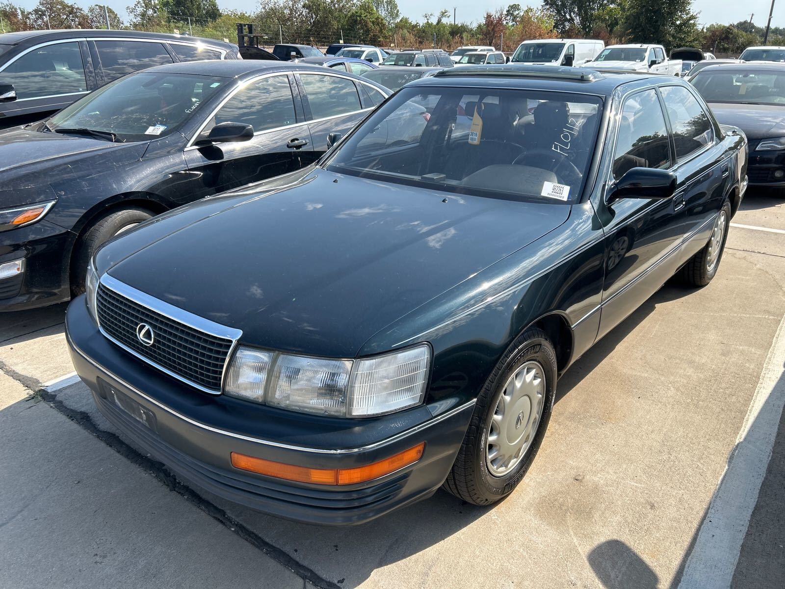 Lexus LS