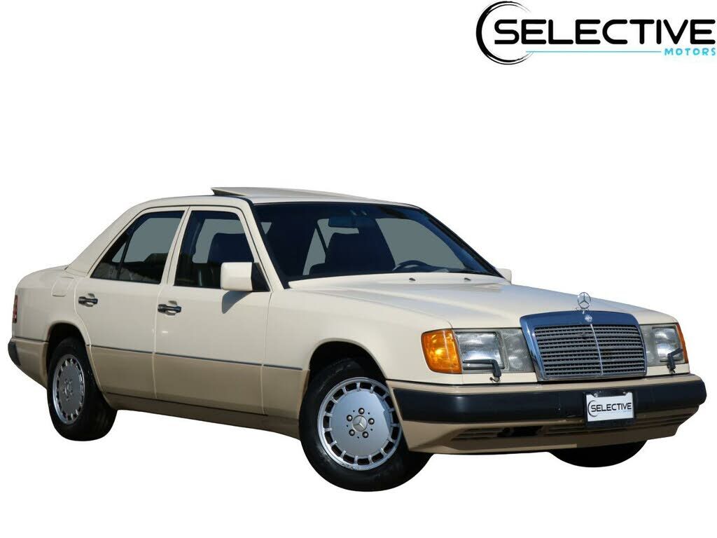 Mercedes-Benz 300