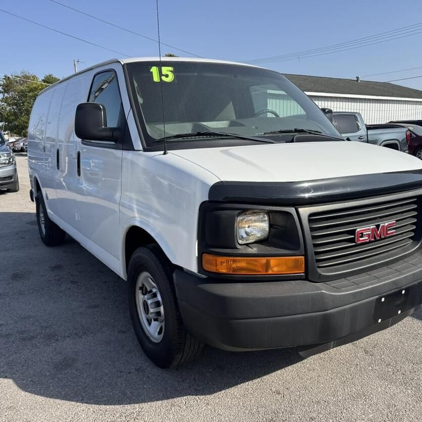 2015 GMC Savana