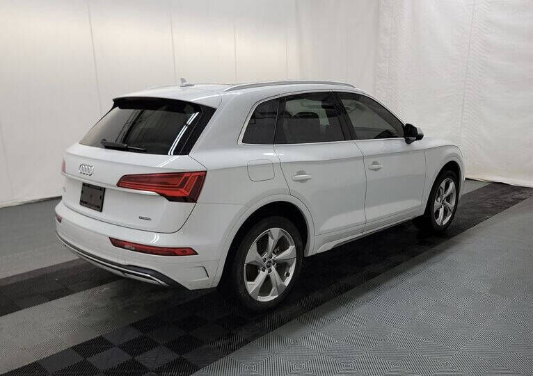 2021 AUDI Q5