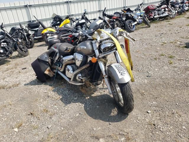 Honda VTX1300R