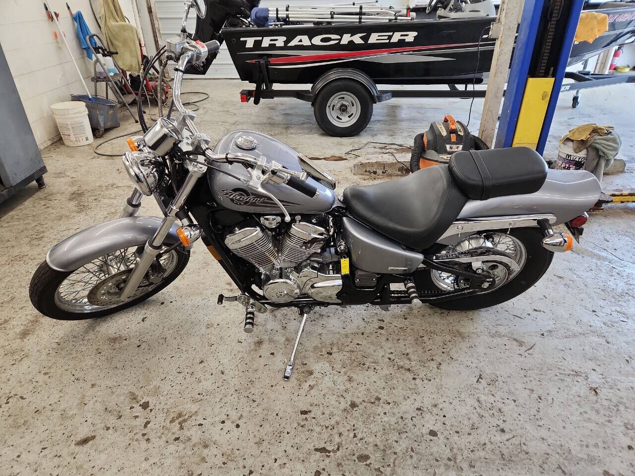 Honda VT600CD (SHADOW VLX DELUXE)