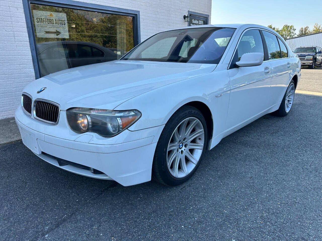 BMW 745i