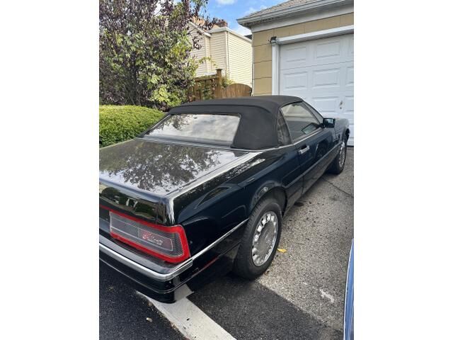 Cadillac Allante