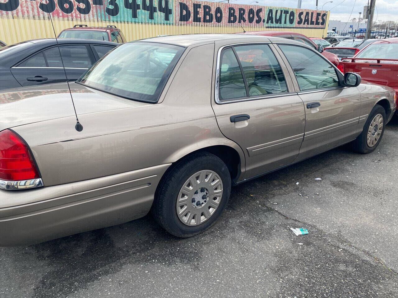 2005 FORD Crown Victoria