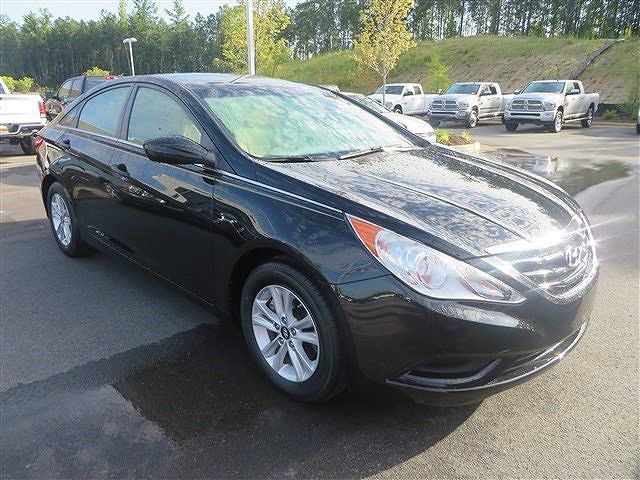 2011 HYUNDAI Sonata