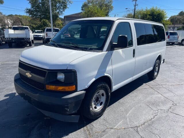 2017 CHEVROLET Express