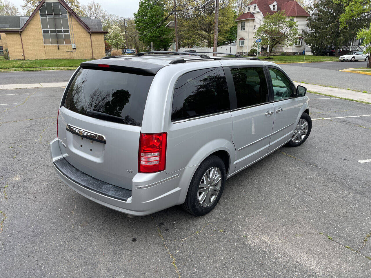 2008 Chrysler Town and Country