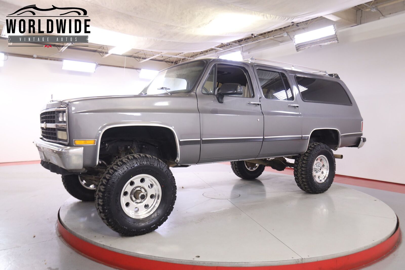 Chevrolet Suburban