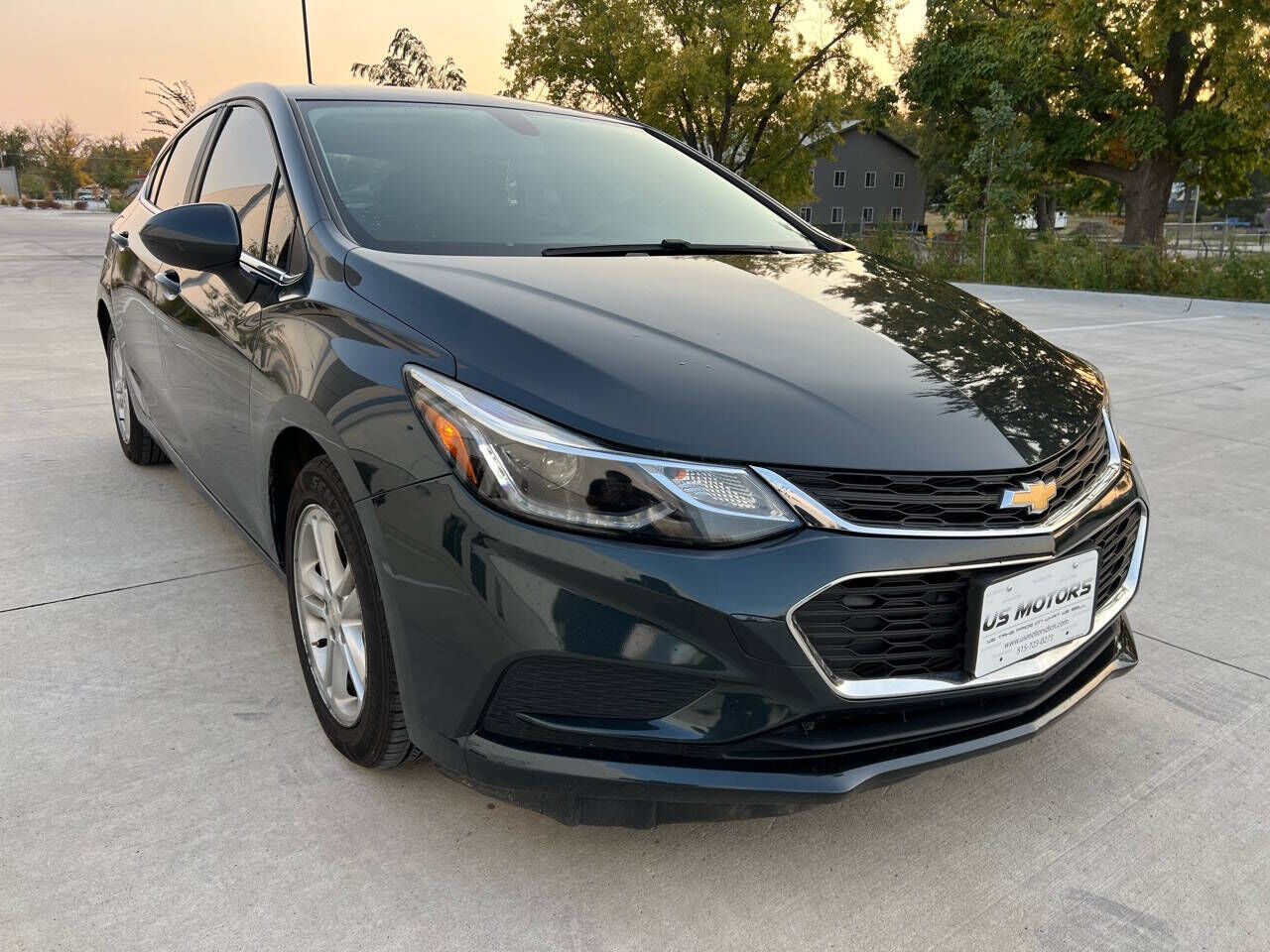 2017 CHEVROLET Cruze