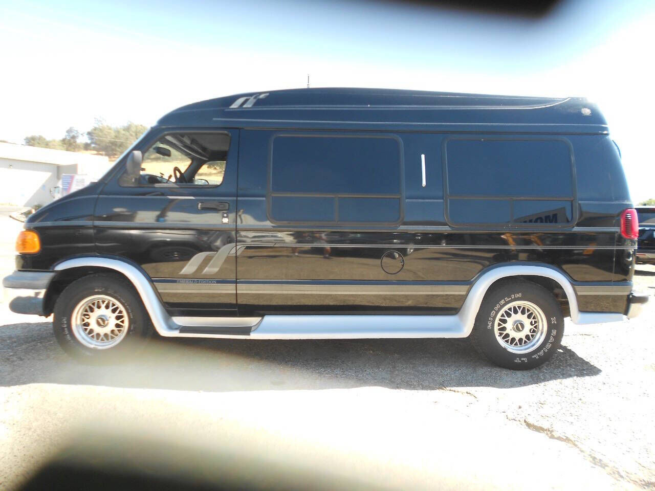 Dodge Ram Van