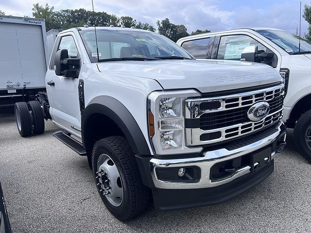 2024 FORD F-550