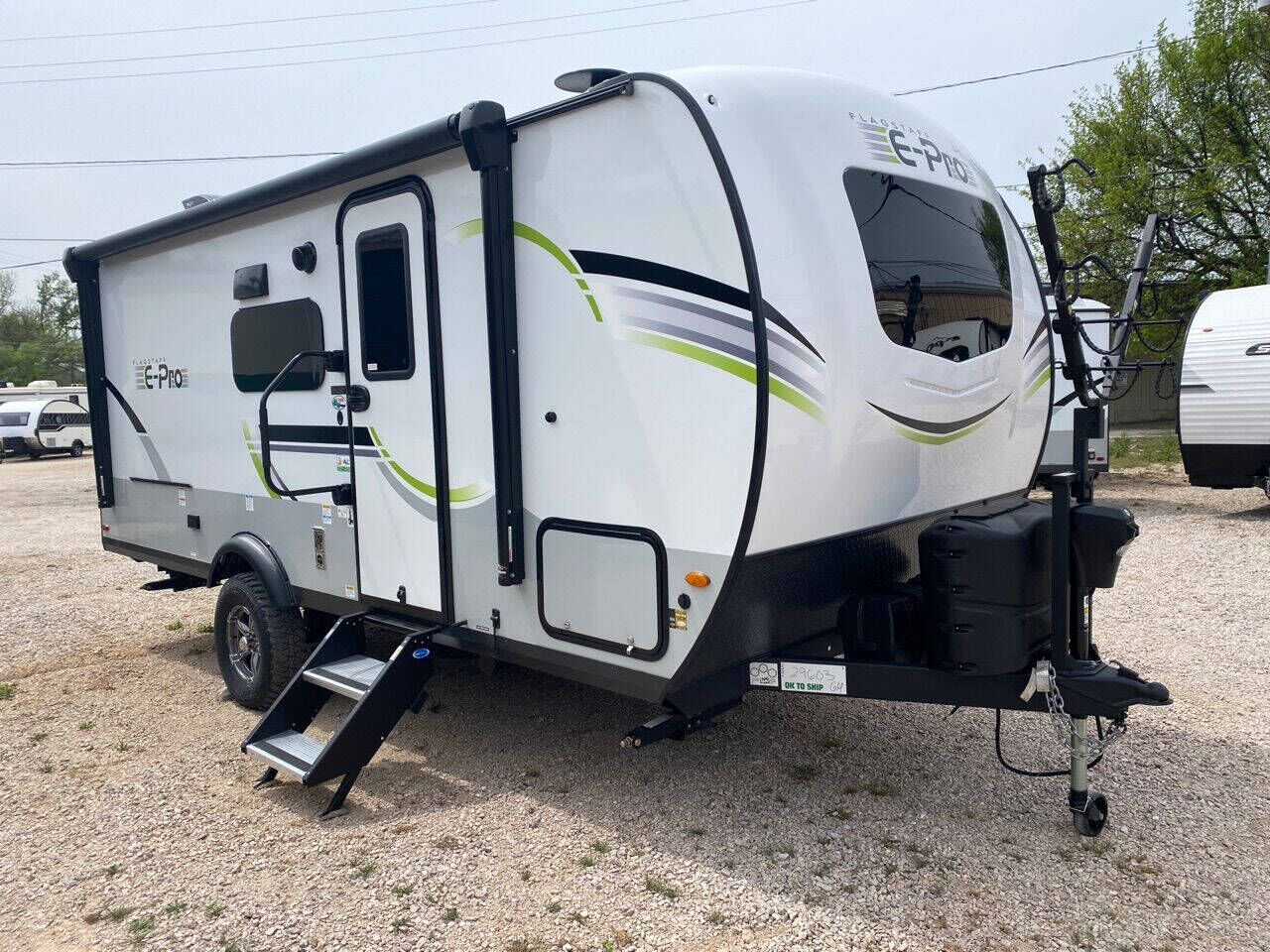 2023 FOREST RIVER Flagstaff Light Weight Trailers