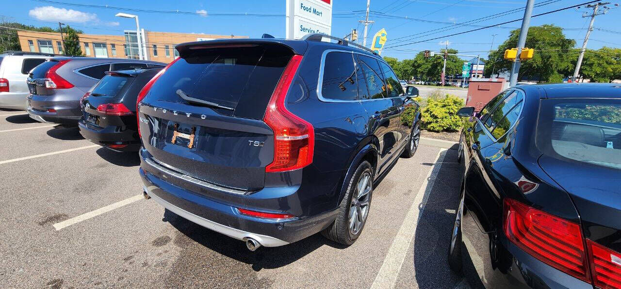 2019 VOLVO XC90