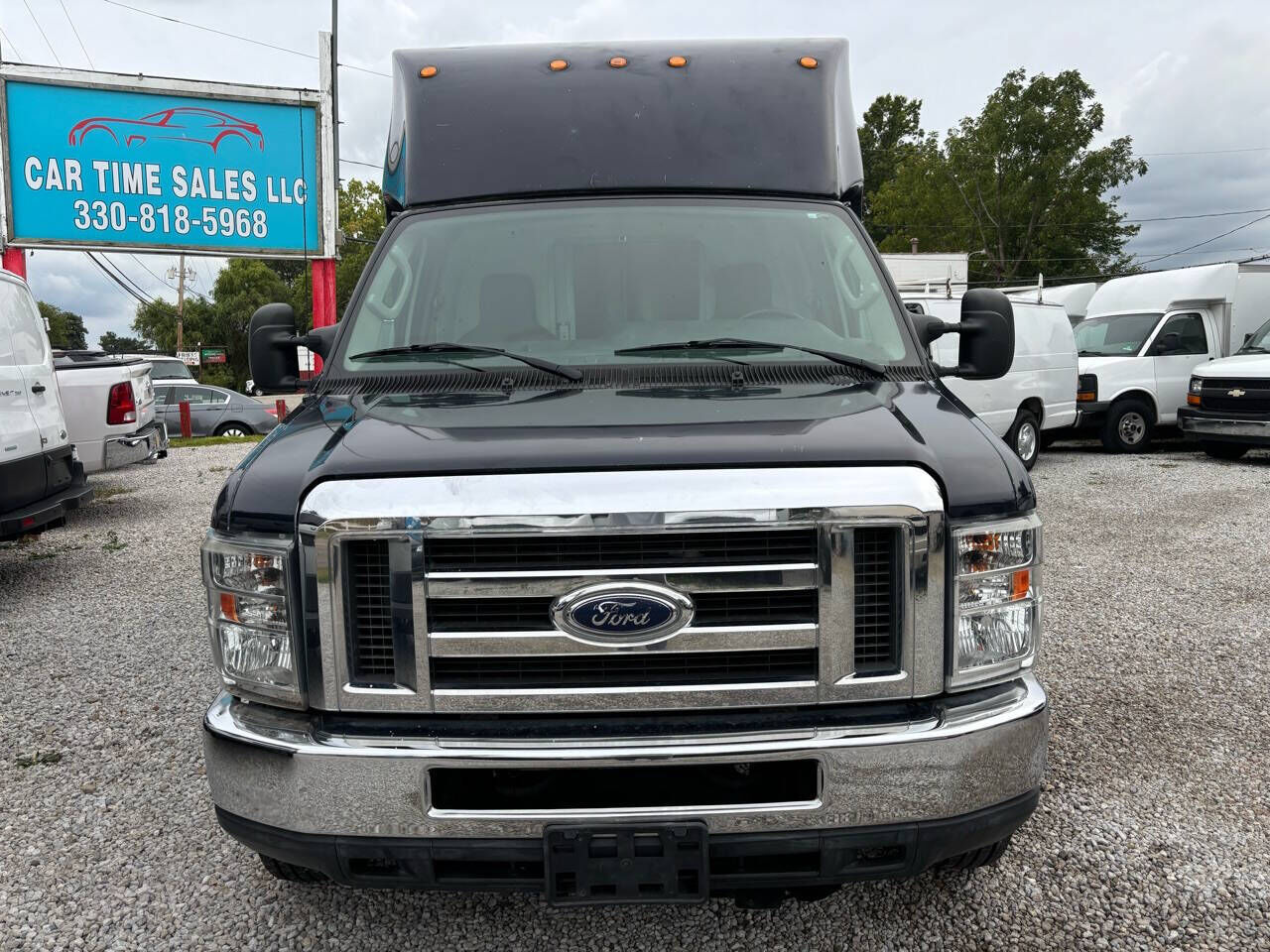 2012 FORD E-350