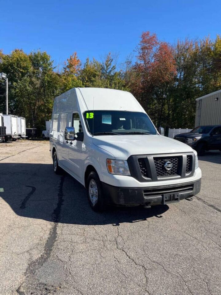 2013 NISSAN NV