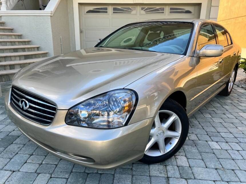 Infiniti Q45
