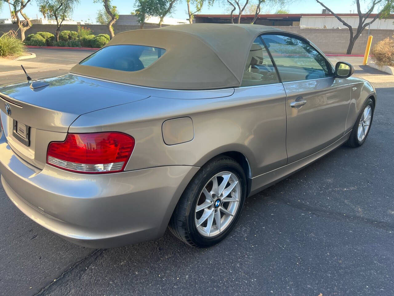 BMW 128i