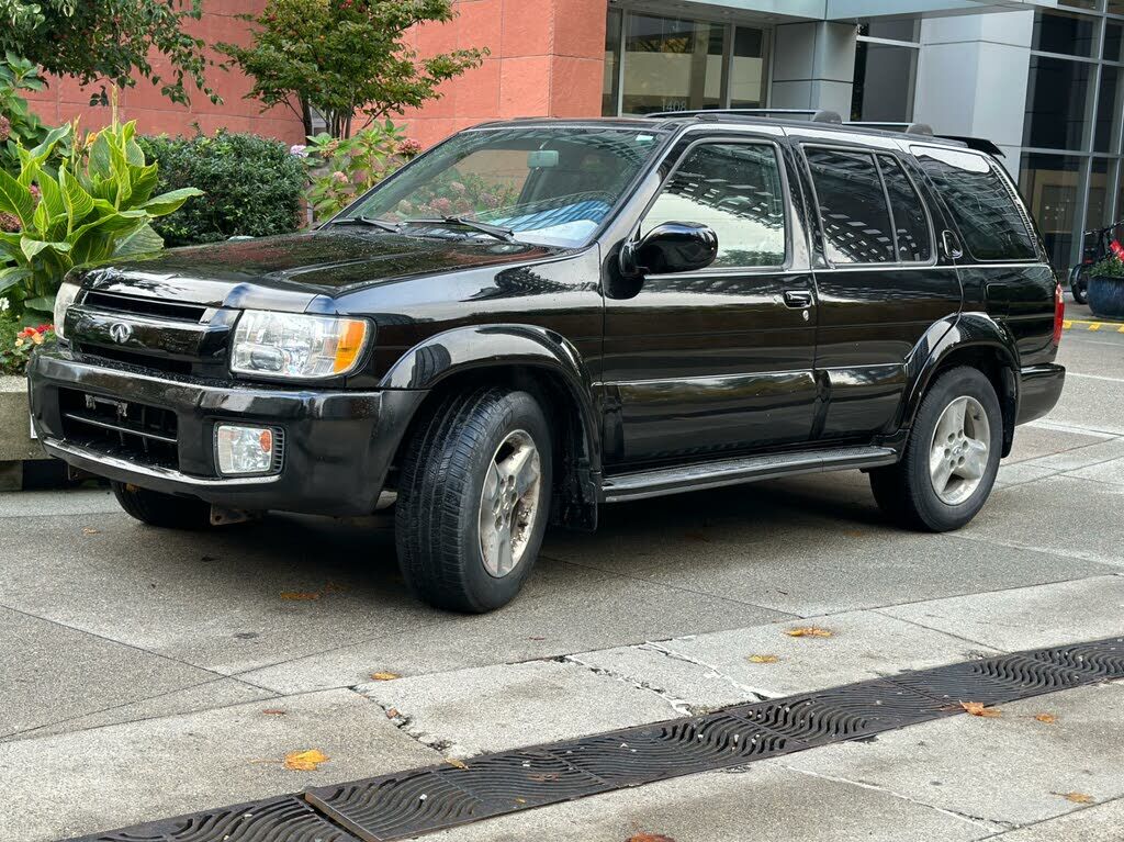 Infiniti QX4