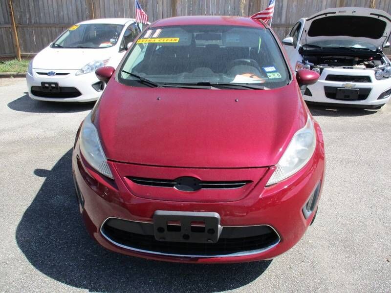 2011 FORD Fiesta