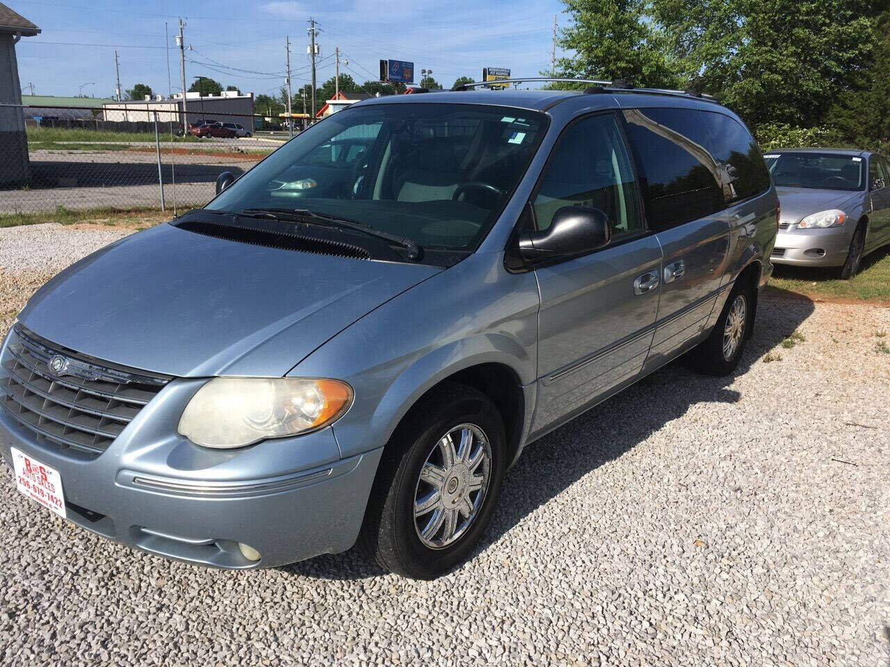 2005 CHRYSLER Town and Country