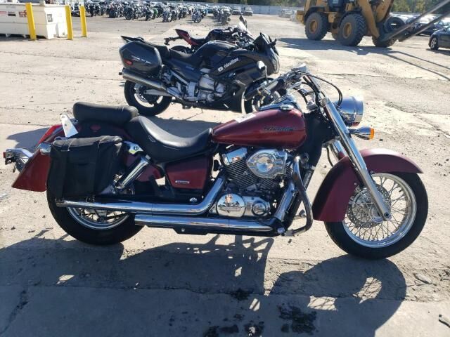Honda VT750 (Shadow Aero)