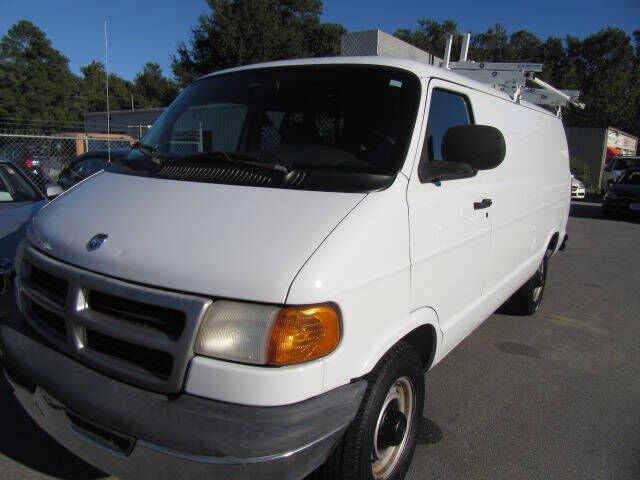 Dodge Ram Van