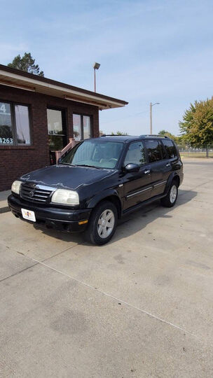 Suzuki XL7