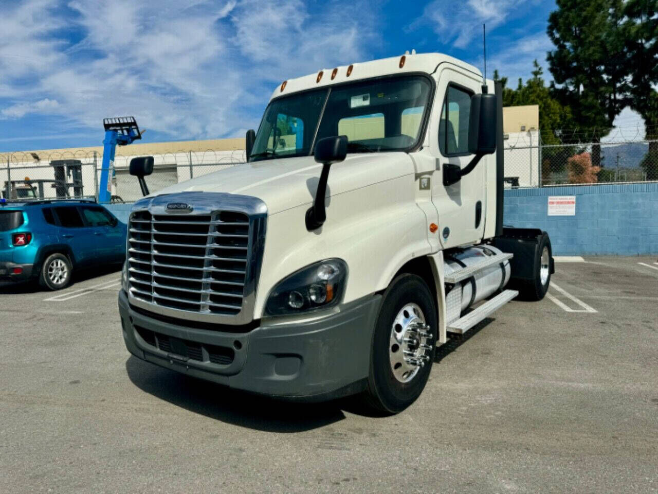 2019 FREIGHTLINER Cascadia