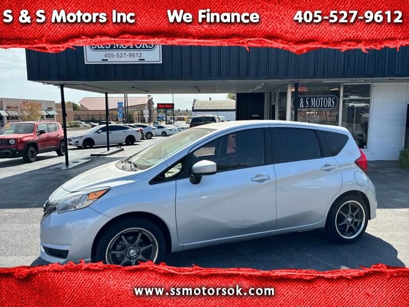 2017 NISSAN Versa
