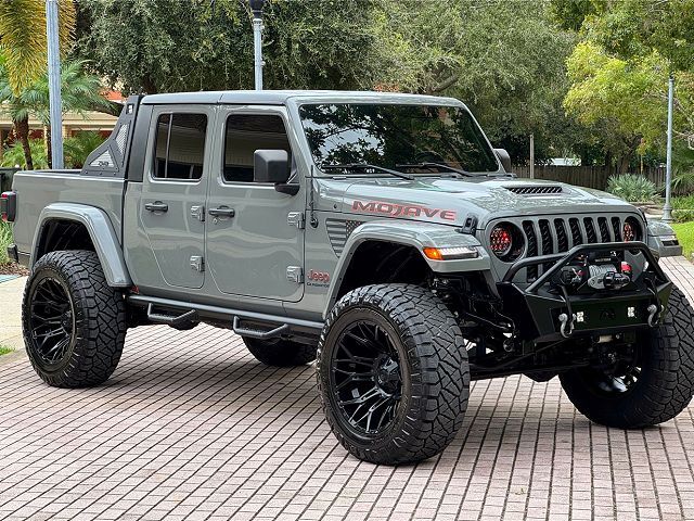 2022 JEEP Gladiator
