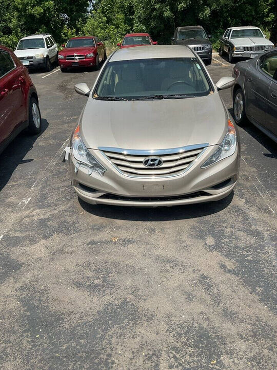 2011 HYUNDAI Sonata