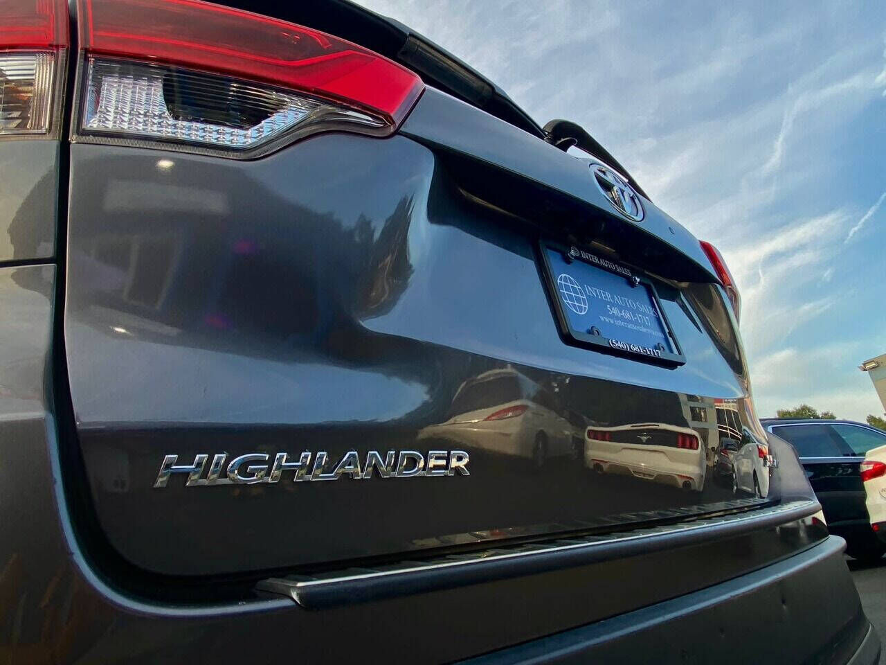 2018 TOYOTA Highlander