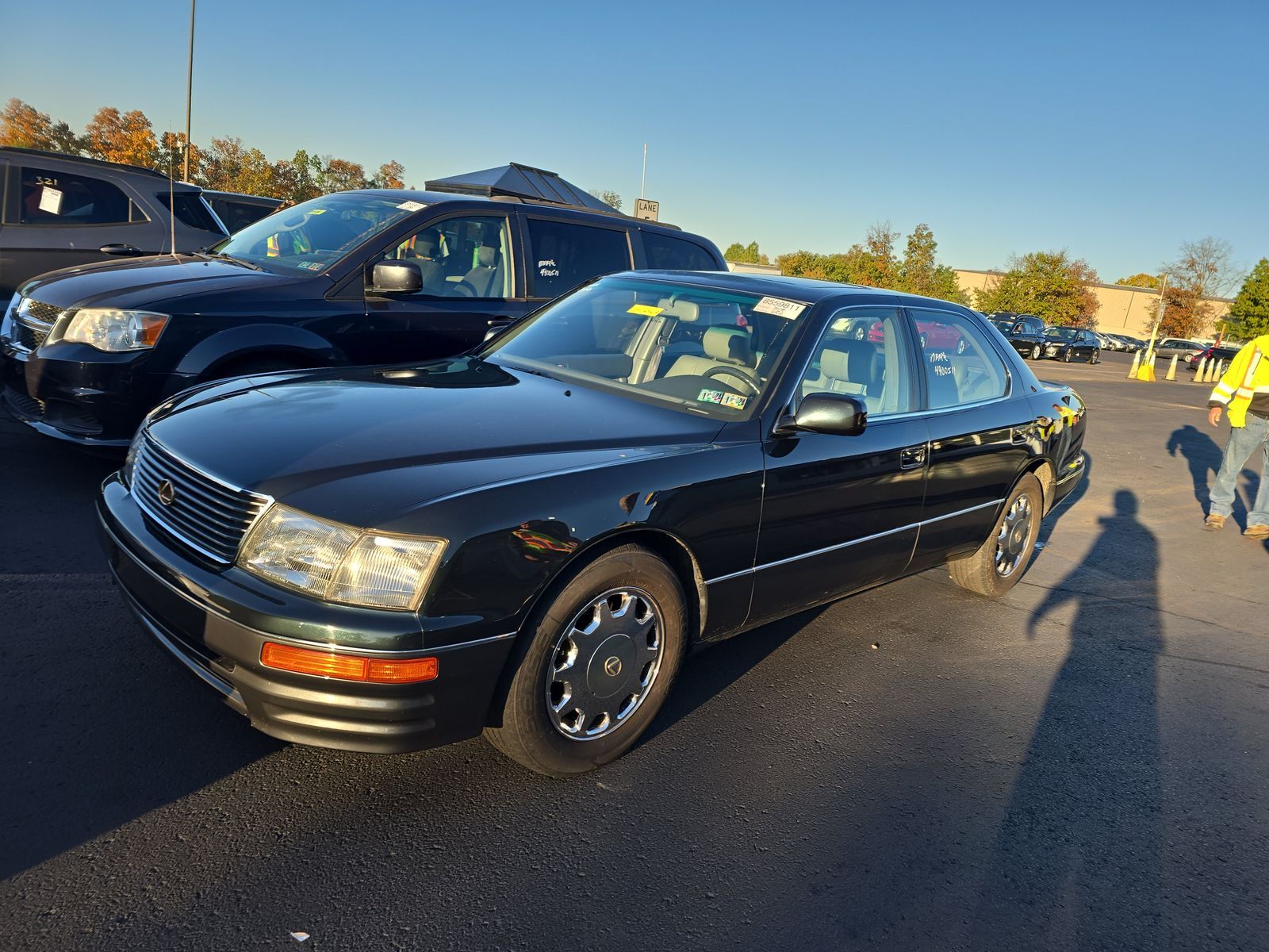 Lexus LS