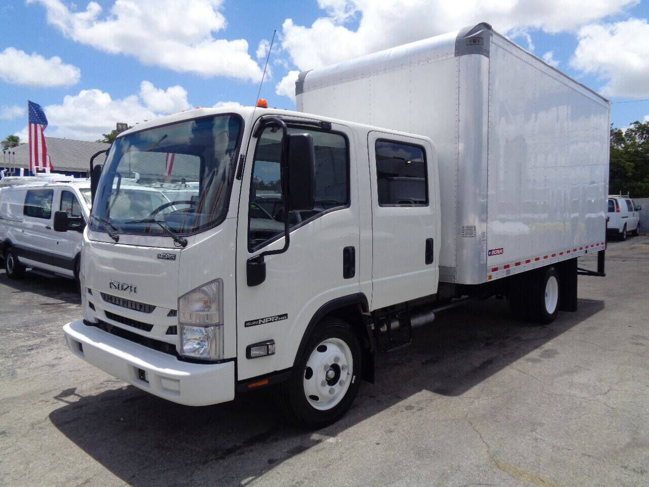 ISUZU