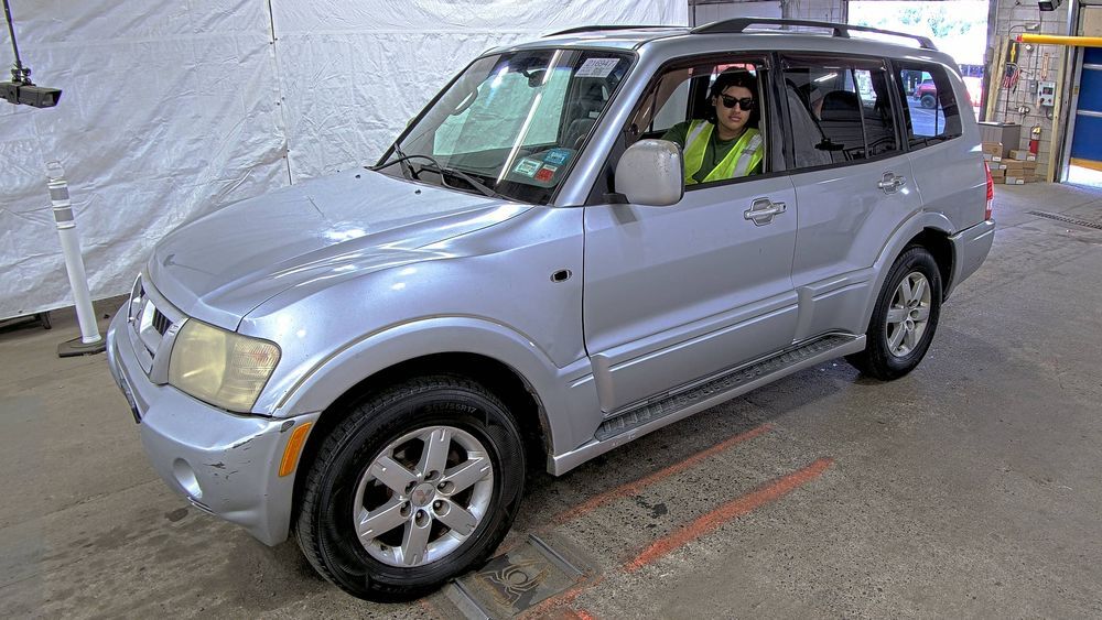Mitsubishi Montero