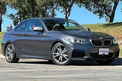 BMW M235i