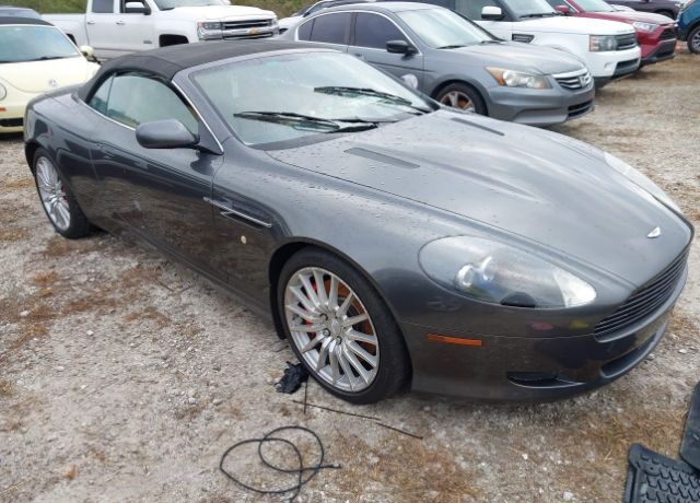 Aston Martin DB9