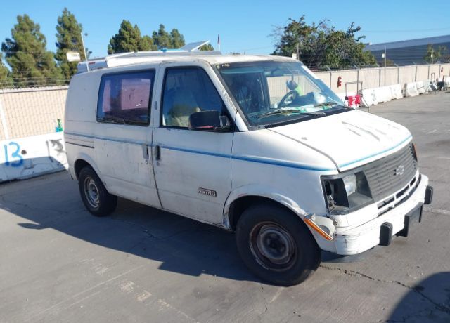 Chevrolet Astro Van