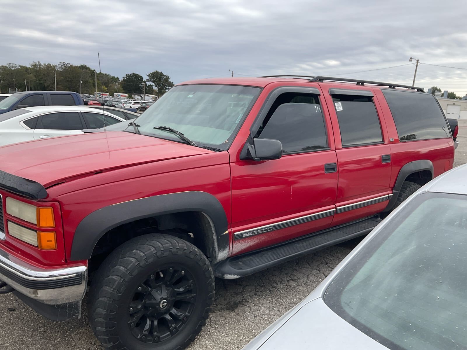 GMC Suburban