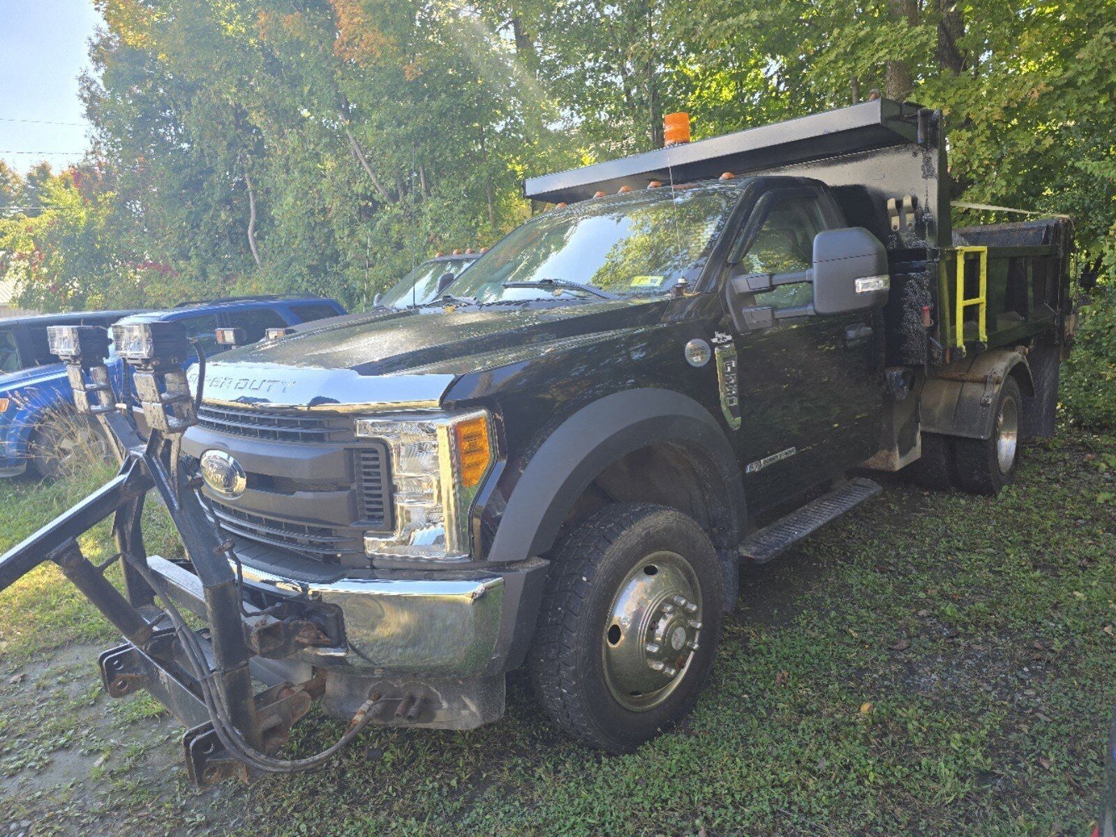 2017 FORD F-550