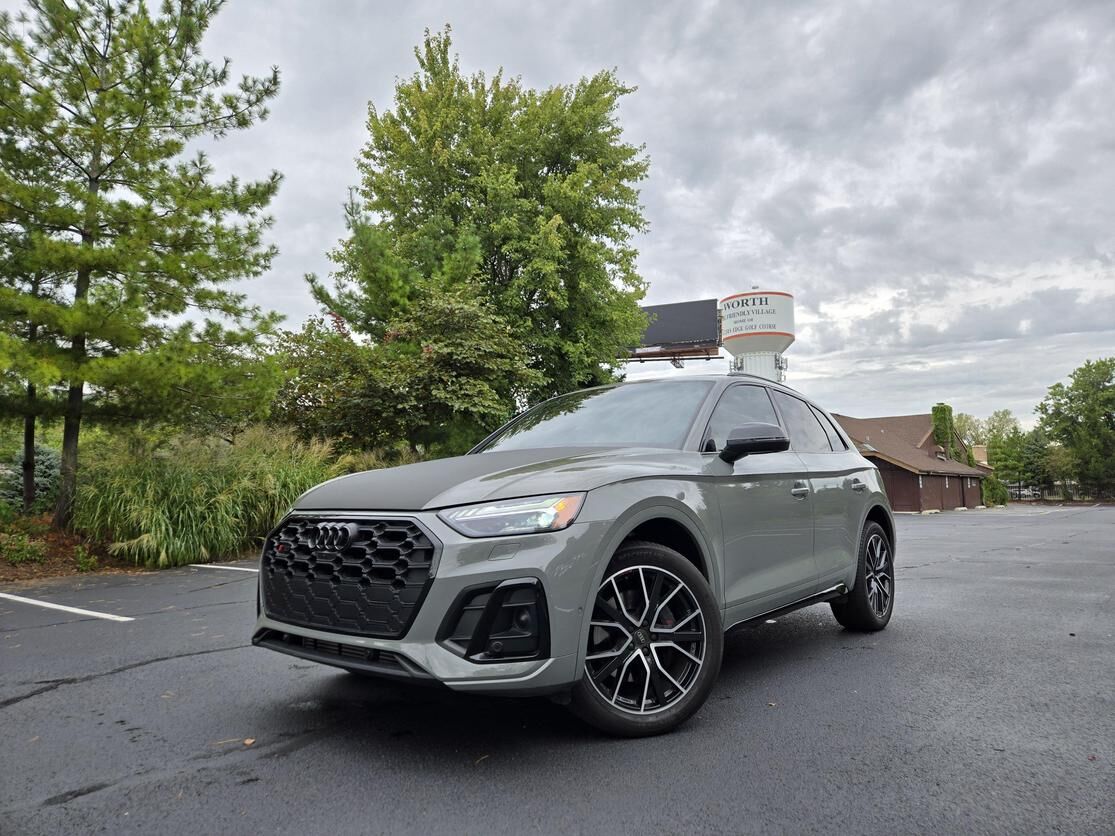 2022 AUDI SQ5