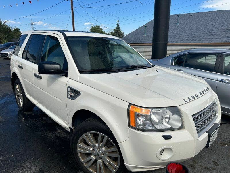 Land Rover LR2