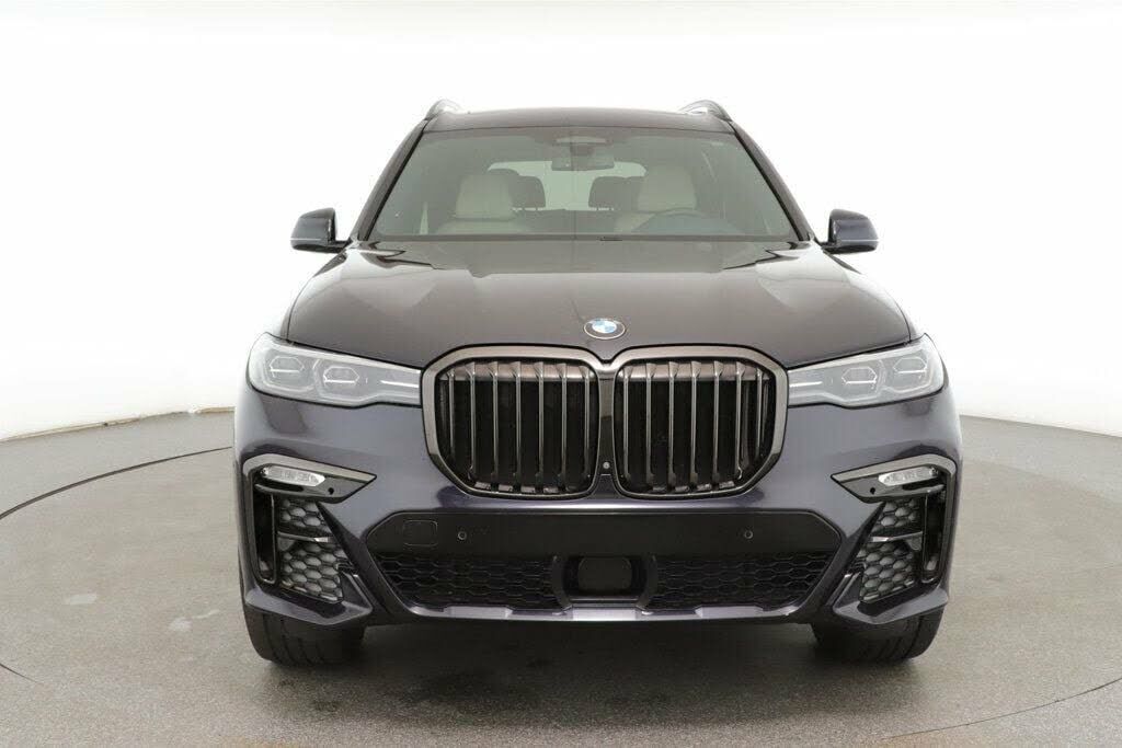 2021 BMW X7