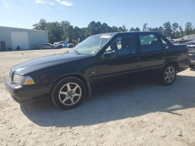 Volvo S70