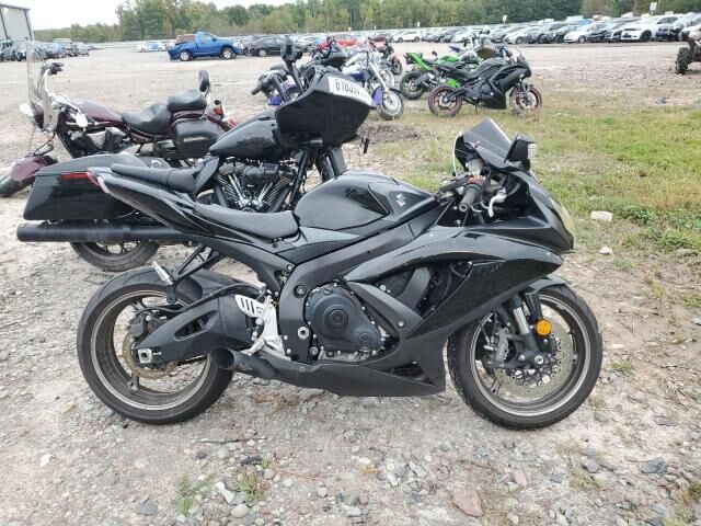 Suzuki GSX-R750