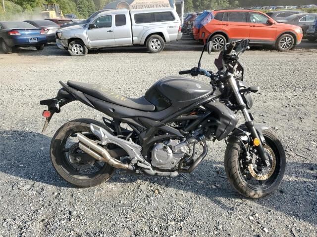Suzuki SFV650L
