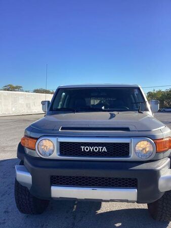 Toyota FJ Cruiser